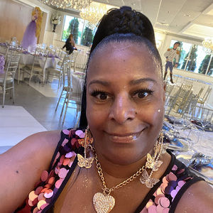 Meet your Posher, Tara